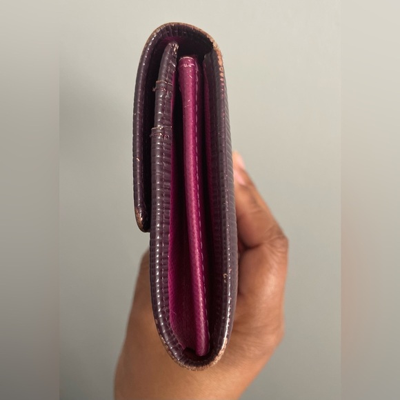 LV Epi long wallet - Picture 5 of 7